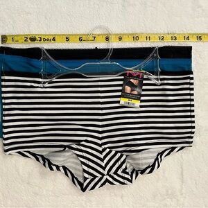 Maidenform Super Soft 3 Pack Variety Cotton / Elastane Boyshorts Brief